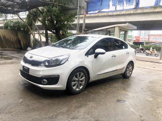 Xe Kia Rio đời 2016, màu trắng, nhập khẩu nguyên chiếc còn mới, giá chỉ 420 triệu0