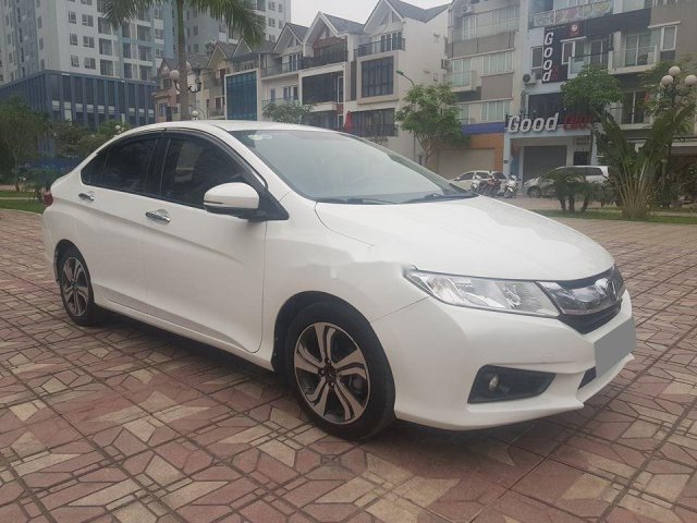 Bán Honda City năm sản xuất 2015, màu trắng còn mới