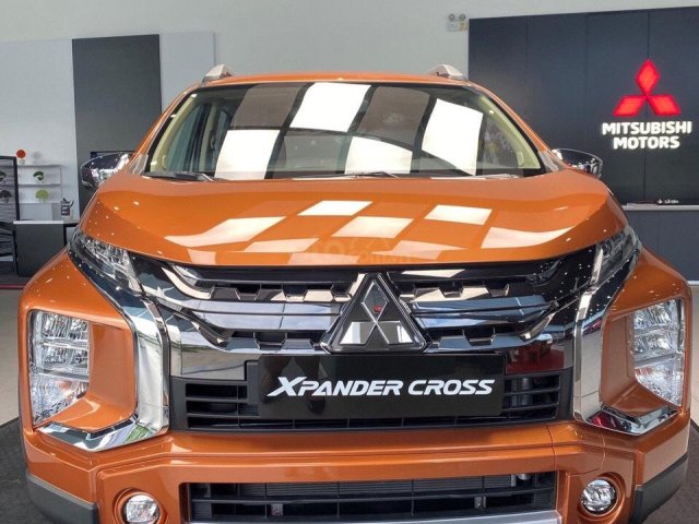 Mitsubishi Xpander Cross chỉ 220tr nhận xe ngay - giảm trực tiếp tiền mặt - tặng BHVC - vay lãi suất cực ưu đãi0