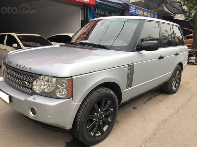 Xe LandRover Range Rover đời 2006, màu bạc, nhập khẩu nguyên chiếc còn mới, giá tốt