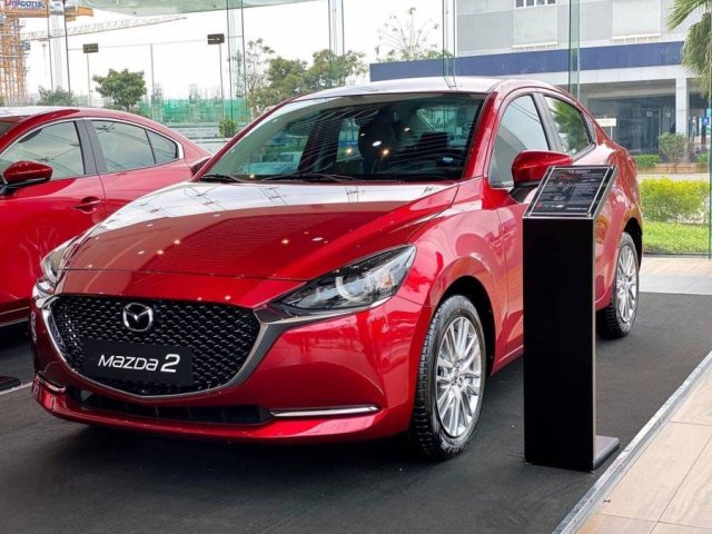 Mazda Giải Phóng cần bán xe Mazda 2 Luxury 2020, màu đỏ, xe nhập0