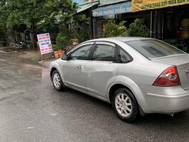 Xe Ford Focus sản xuất 2007, màu bạc còn mới, giá chỉ 168 triệu0