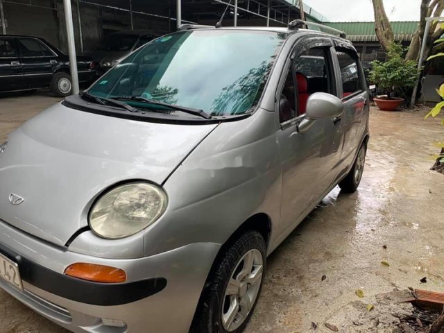 Bán xe Daewoo Matiz đời 2009, màu bạc còn mới