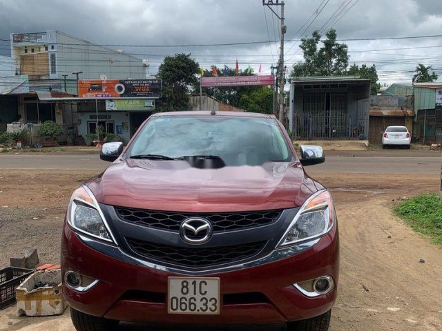 Bán Mazda BT 50 năm sản xuất 2014, màu đỏ, nhập khẩu  