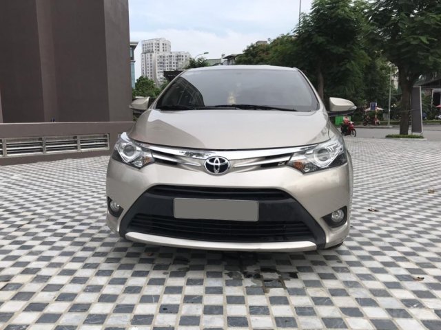 Chính Chủ bán Toyota Vios G 1.5L màu vàng cát, nội thất màu đen, sản xuất 2016, một chủ từ đầu, 5 lốp zin theo xe