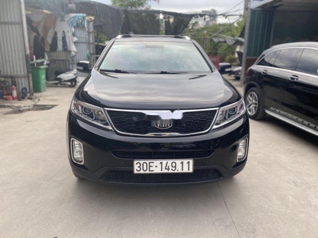 Bán Kia Sorento 2.4L máy xăng 2016, màu đen, giá cạnh tranh