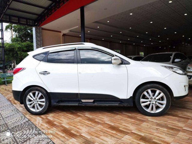 Cần bán xe Hyundai Tucson năm 2012 còn mới, 520tr0