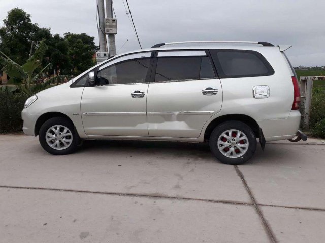 Bán Toyota Innova sản xuất 2006 còn mới giá cạnh tranh