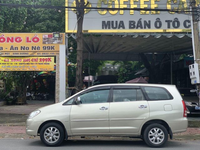 Xe Toyota Innova sản xuất năm 2008 còn mới0