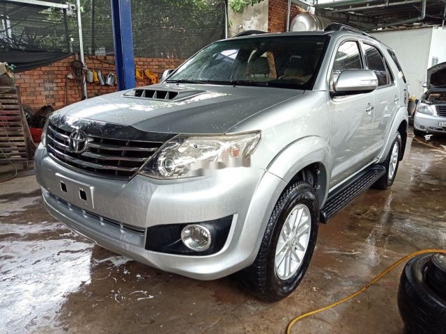 Bán Toyota Fortuner sản xuất 2014 còn mới