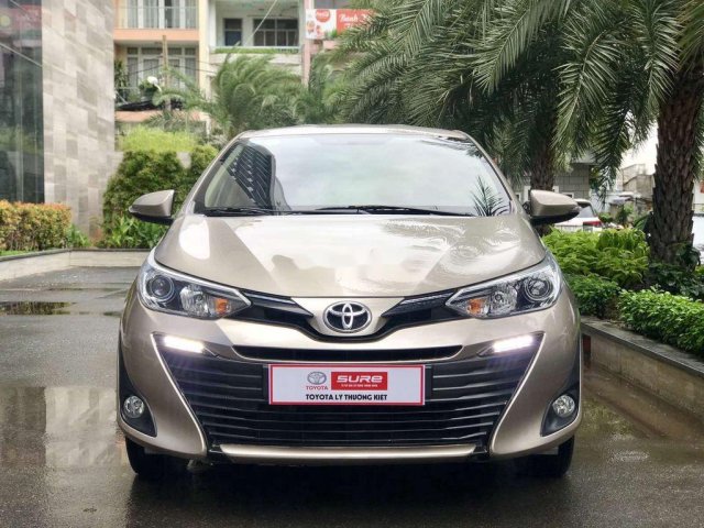 Bán Toyota Vios đời 2019, màu vàng còn mới, giá 550tr