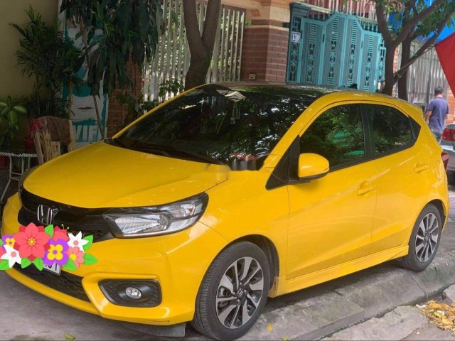 Cần bán gấp Honda Brio đời 2019, màu vàng, nhập khẩu  0