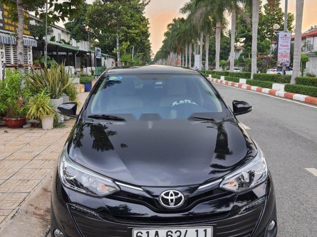 Bán Toyota Vios sản xuất 2019, màu đen còn mới 