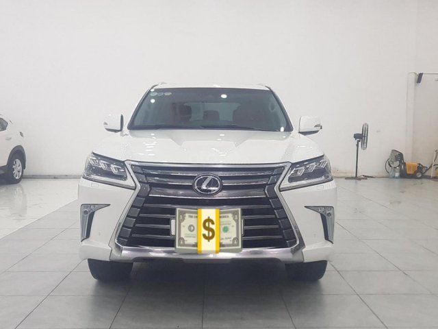 [Việt Auto Luxury] bán gấp Lexus LX570 đời 2016, xe nhập Trung Đông. Hỗ trợ vay bank và giảm tiền mặt 100tr0