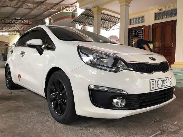 Cần bán Kia Rio 1.4 AT 2016, màu trắng, nhập khẩu Hàn Quốc0