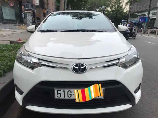 Bán xe Toyota Vios sản xuất 2017, màu trắng còn mới, 440tr0