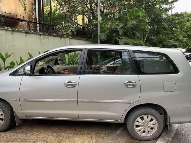 Bán Toyota Innova năm 2008, màu bạc còn mới giá cạnh tranh0