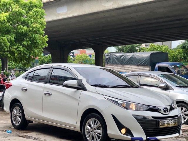 Cần bán xe Toyota Vios đời 2018, màu trắng còn mới0