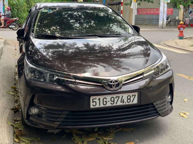 Cần bán lại xe Toyota Corolla Altis 1.8G CVT 2019, màu nâu  