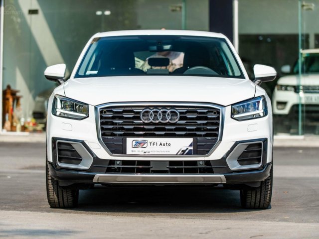 Bán Audi Q2 1.0L, model 2020, màu trắng mới 100%0