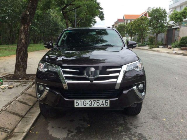 Bán ô tô Toyota Fortuner đời 2017, màu đen  