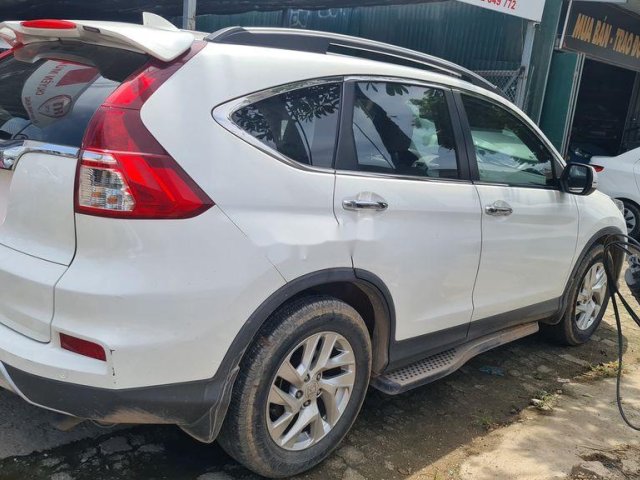 Xe Honda CR V năm sản xuất 2017, màu trắng còn mới, giá tốt0