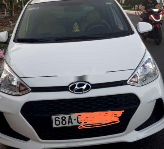 Cần bán lại xe Hyundai Grand i10 sản xuất 2018, màu trắng  