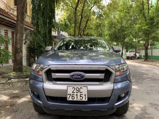 Xe Ford Ranger năm sản xuất 2017, màu xanh lam, xe nhập