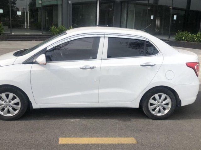 Bán ô tô Hyundai Grand i10 2015, màu trắng, xe nhập chính chủ, 285 triệu