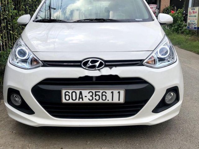 Cần bán xe Hyundai Grand i10 2017, màu trắng, nhập khẩu nguyên chiếc còn mới, giá tốt