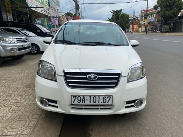 Cần bán gấp Daewoo Gentra đời 2009, máy 1.6, xe đẹp nguyên chiếc0