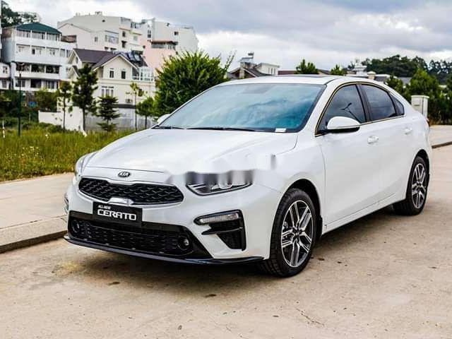 Cần bán xe Kia Cerato năm 2020, màu trắng, nhập khẩu nguyên chiếc0