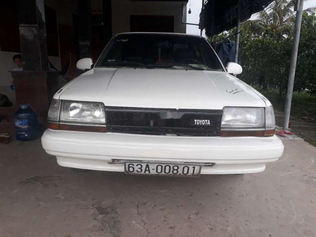 Bán xe Toyota Corona đời 1981, màu trắng chính chủ, giá 45tr0