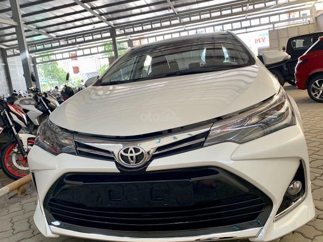 Corolla Altis 2020 - giá tốt - giảm 50% thuế trước bạ - liên hệ ngay để nhận ưu đãi0