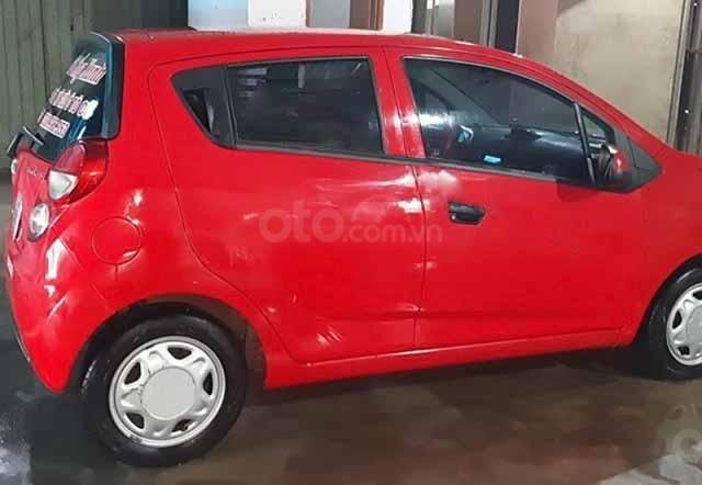 Bán Chevrolet Spark sản xuất năm 2016, màu đỏ, giá tốt0