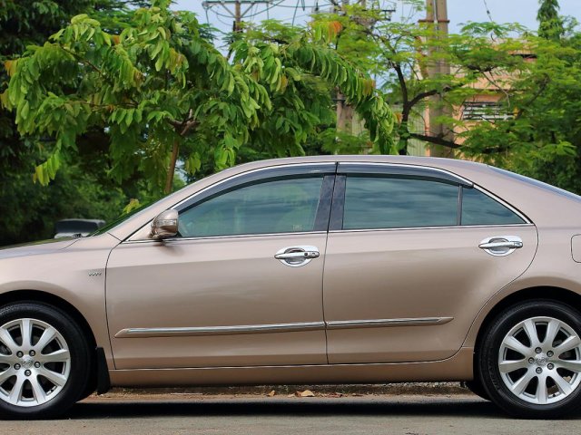 Cần bán lại xe Toyota Camry 3.5Q đời 2007, màu vàng cát, nhập khẩu0