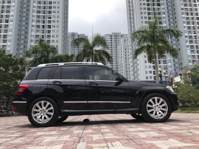 Auto bán lại xe Mercedes GLK300 đời 2009, màu đen số tự động