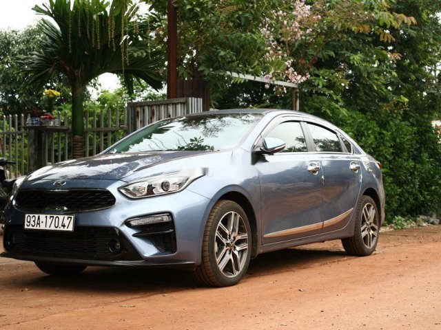 Cần bán gấp Kia Cerato sản xuất năm 2019, 575 triệu