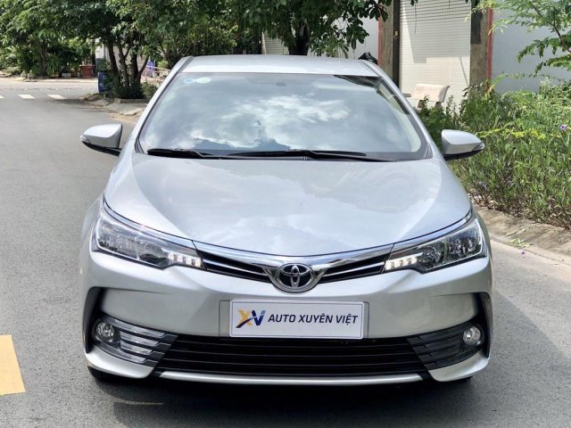 Bán Toyota Corolla Altis năm sản xuất 2019 như mới, 698tr0