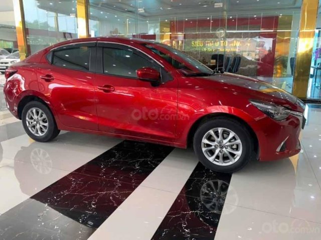 Cần bán lại xe Mazda 2 đời 2019, màu đỏ, nhập khẩu0