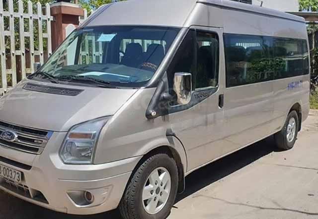 Bán xe Ford Transit năm 2013, màu bạc0