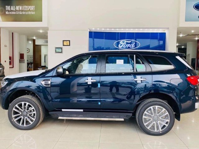 Tặng 100% trước bạ cho Ford Everest- hỗ trợ vay ngân hàng 85%