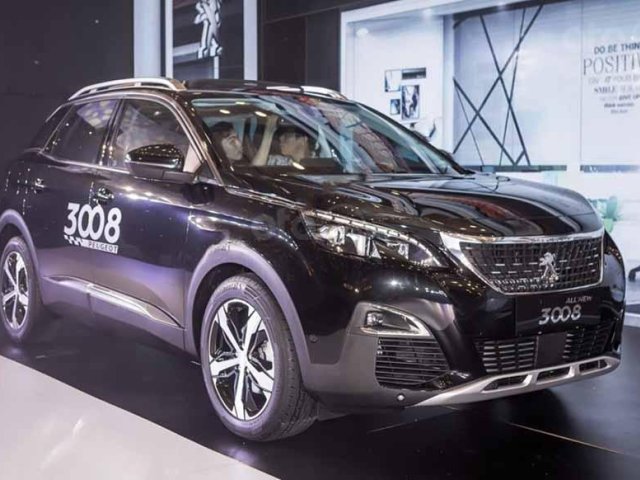 Bán Peugeot 3008 sản xuất 2019, màu nâu0