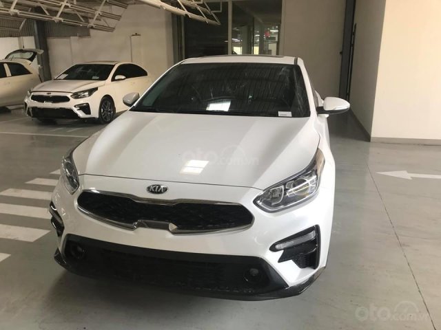 Cerato 1.6 AT Luxury đủ màu, sẵn xe giao ngay, giá ưu đãi tốt nhất Hà Nội0