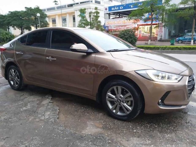 Xe Hyundai Elantra 1.6 AT đời 2017, màu xám còn mới 0