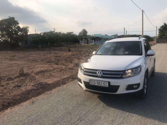 Bán xe Volkswagen Tiguan năm 2016, xe nhập, 840 triệu