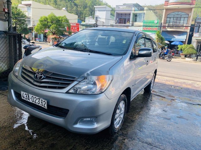 Cần bán lại xe Toyota Innova năm 2009 như mới, giá tốt