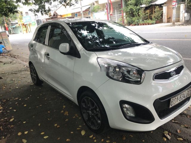 Bán Kia Picanto sản xuất năm 2014, màu trắng số tự động, bản đủ0