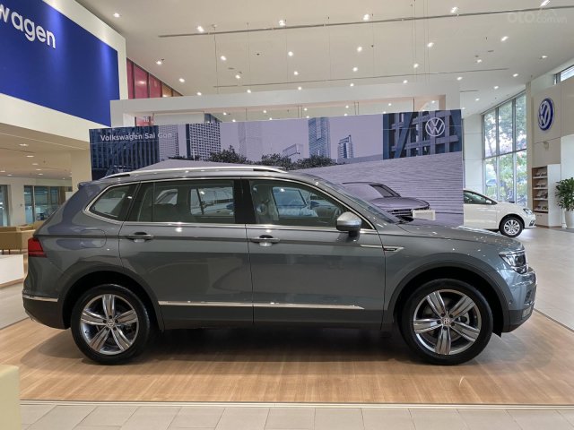 Xe Tiguan Luxury S 2020: Giá bán + Khuyến mãi tốt nhất - Đủ màu giao ngay - Lái thử xe tận nhà - Giao xe toàn quốc