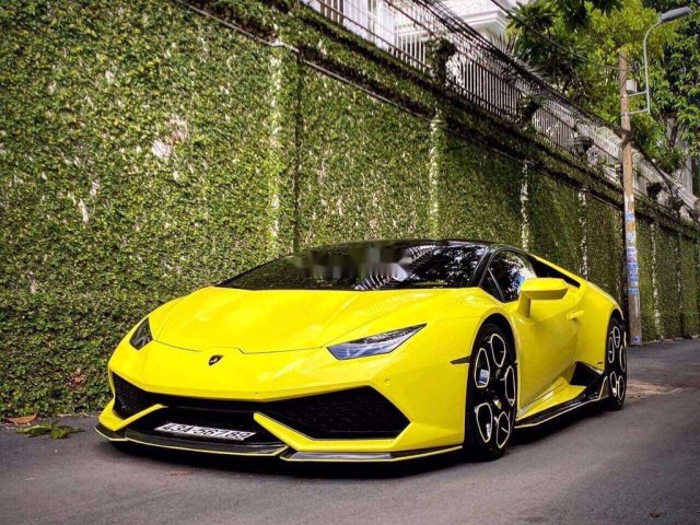 Cần bán Lamborghini Huracan sản xuất năm 2015, màu vàng, nhập khẩu0